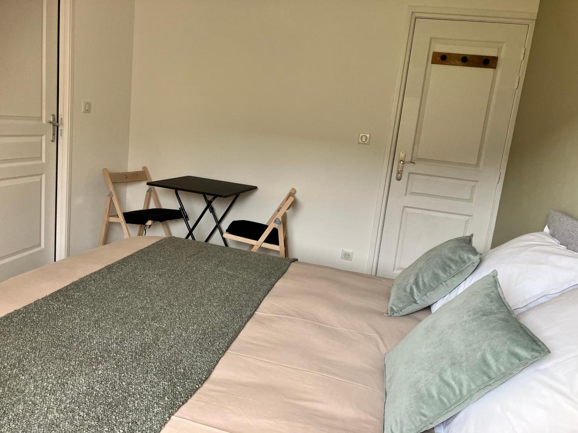 Bed and Breakfast La Gentiane Le Falgoux Esterno foto